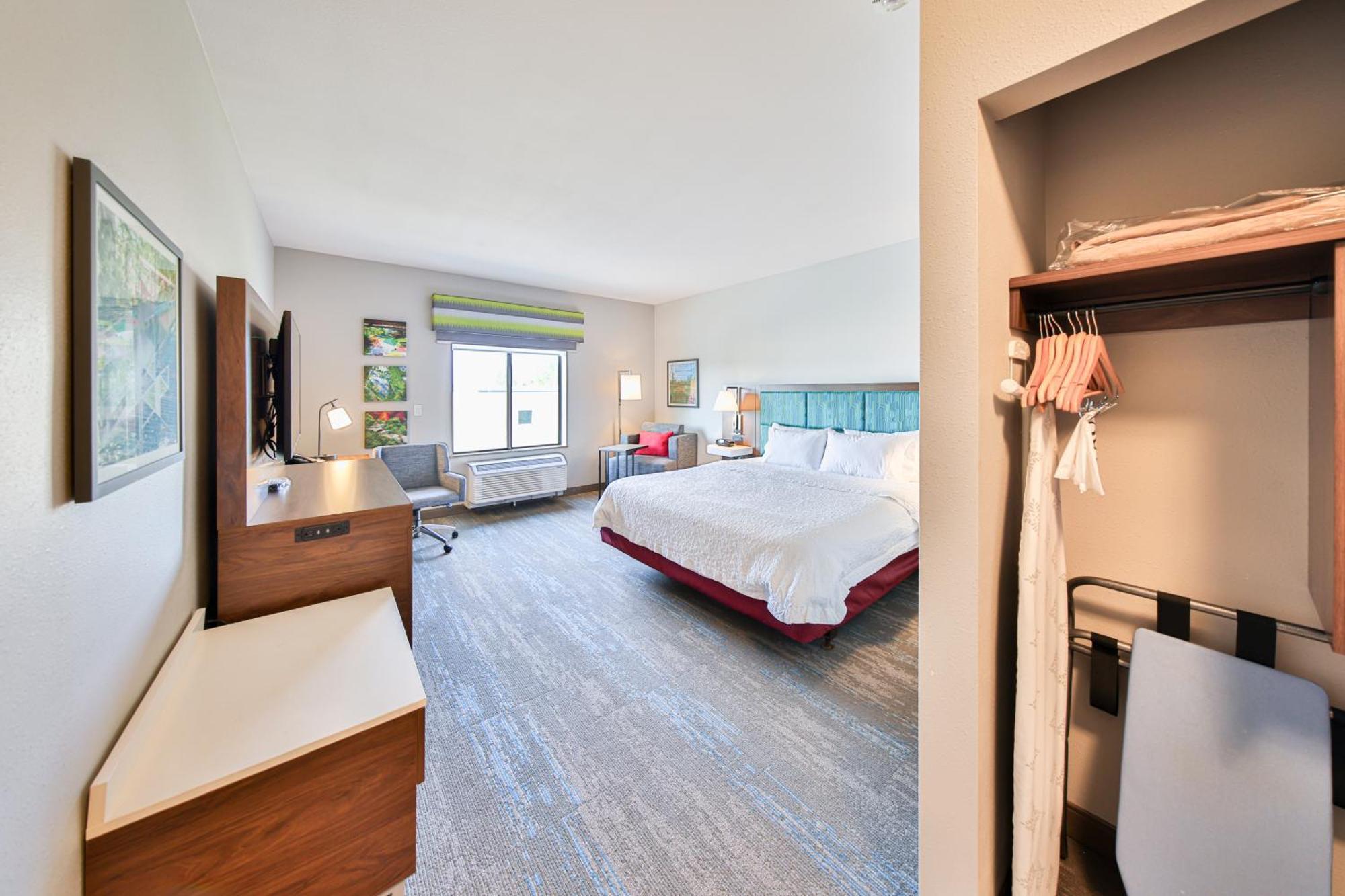 Hampton Inn & Suites By Hilton Seattle/Кент Номер фото